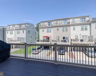 1044 Ramble Run Road - Photo Thumbnail 12