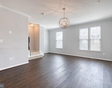 1044 Ramble Run Road - Photo Thumbnail 3