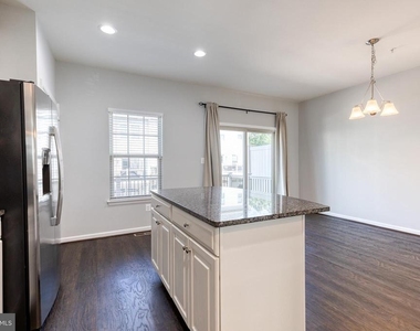 1044 Ramble Run Road - Photo Thumbnail 11
