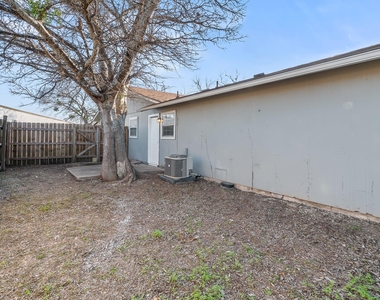 410 Old Thorndale Rd - Photo Thumbnail 26