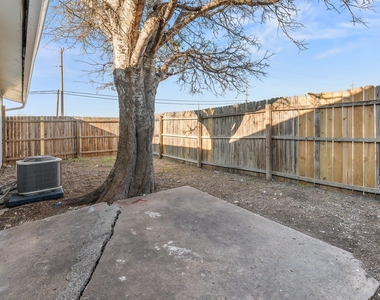 410 Old Thorndale Rd - Photo Thumbnail 24