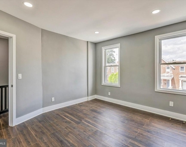 3015 Spaulding Avenue - Photo Thumbnail 20