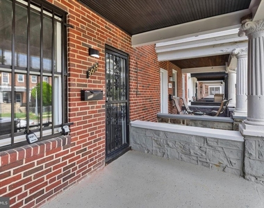 3015 Spaulding Avenue - Photo Thumbnail 2