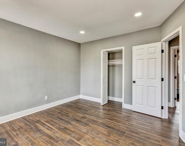 3015 Spaulding Avenue - Photo Thumbnail 18