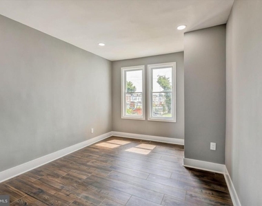 3015 Spaulding Avenue - Photo Thumbnail 21