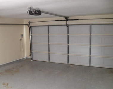 4804 Greystone Dr - Photo Thumbnail 35