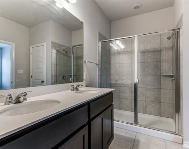 341 Trellis Blvd - Photo Thumbnail 17