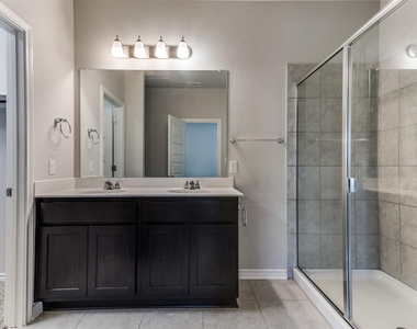 341 Trellis Blvd - Photo Thumbnail 18