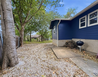 7107 Dan Jean Dr - Photo Thumbnail 16