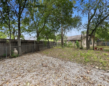 7107 Dan Jean Dr - Photo Thumbnail 18