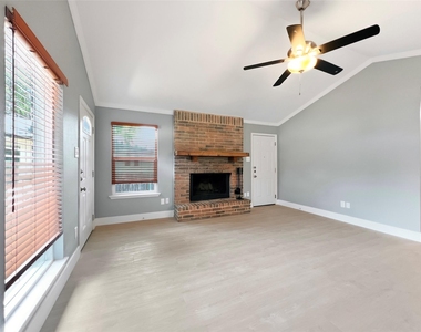 7107 Dan Jean Dr - Photo Thumbnail 1