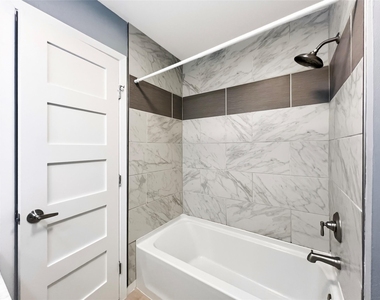 7107 Dan Jean Dr - Photo Thumbnail 11