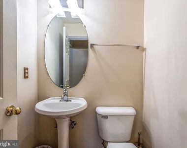 101 Quiet Waters Place - Photo Thumbnail 22