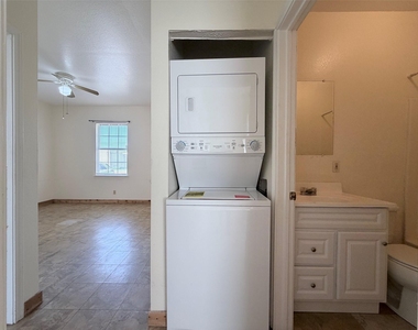 251 Zimmerman Ave - Photo Thumbnail 8
