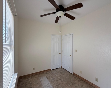 251 Zimmerman Ave - Photo Thumbnail 10