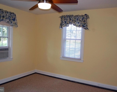 3 Church View Road - Photo Thumbnail 4