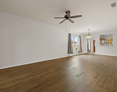 108 Farm Hill Dr - Photo Thumbnail 4