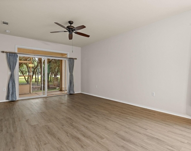 108 Farm Hill Dr - Photo Thumbnail 6