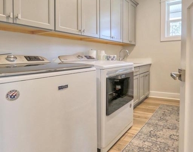 31569 Rachel Avenue - Photo Thumbnail 8