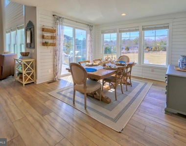 31569 Rachel Avenue - Photo Thumbnail 5