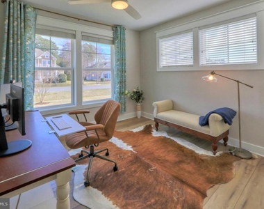 31569 Rachel Avenue - Photo Thumbnail 9
