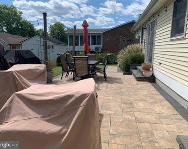 736 Hickman Drive - Photo Thumbnail 19