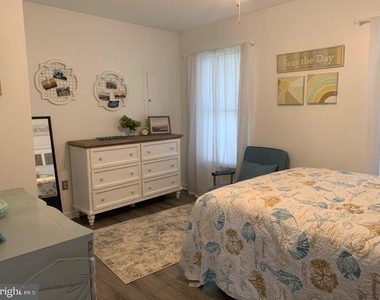 736 Hickman Drive - Photo Thumbnail 14