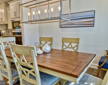 33720 Freeport Drive - Photo Thumbnail 2