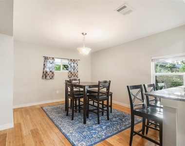 602 W Grady Dr - Photo Thumbnail 6