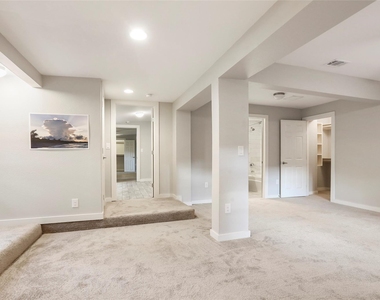 602 W Grady Dr - Photo Thumbnail 13