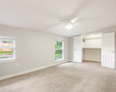 602 W Grady Dr - Photo Thumbnail 18