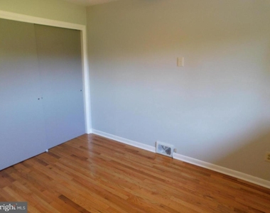 1242 S Governors Avenue - Photo Thumbnail 26