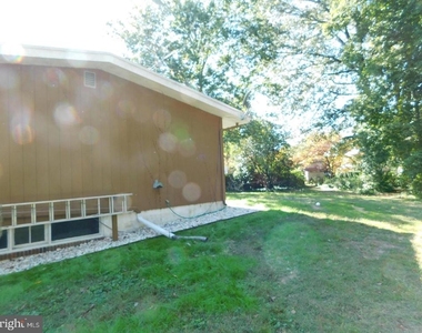 1242 S Governors Avenue - Photo Thumbnail 40