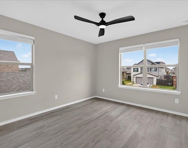 13521 Martha Washington Pl - Photo Thumbnail 20