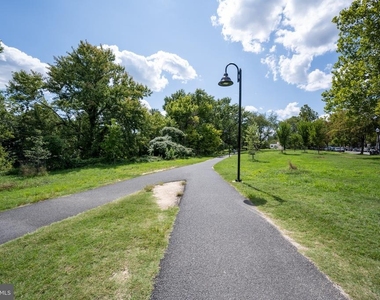 2500 Q Street Nw - Photo Thumbnail 3