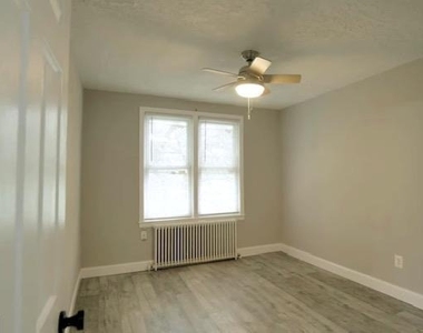 2 Galveston Place Sw - Photo Thumbnail 3
