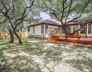 1325 Roadrunner Dr - Photo Thumbnail 17