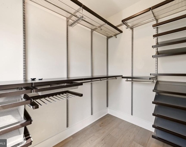 320 Webster Street Nw - Photo Thumbnail 10