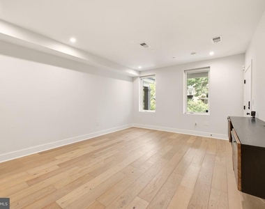 320 Webster Street Nw - Photo Thumbnail 16