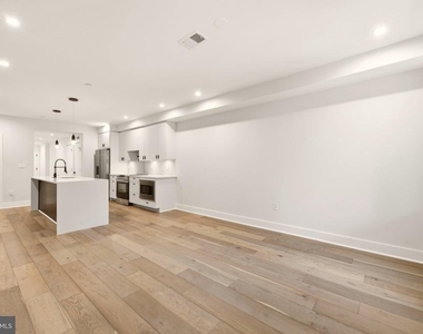320 Webster Street Nw - Photo Thumbnail 5