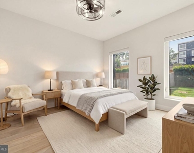 320 Webster Street Nw - Photo Thumbnail 4