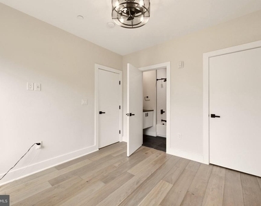 320 Webster Street Nw - Photo Thumbnail 23