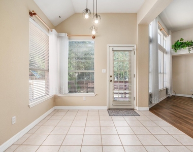 1108 Antelope Rdg - Photo Thumbnail 15
