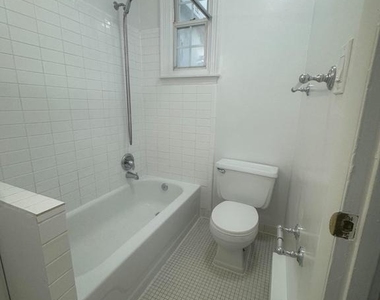 3051 Idaho Avenue Nw - Photo Thumbnail 3