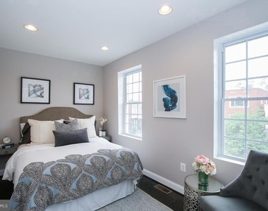 1441 Duncan Street Ne - Photo Thumbnail 4