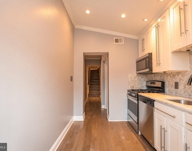 544 Newton Place Nw - Photo Thumbnail 7
