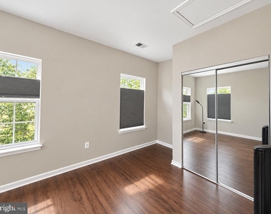 93 Danbury Street Sw - Photo Thumbnail 19
