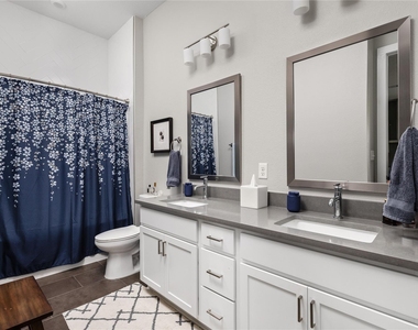 4325 Jackson Ave - Photo Thumbnail 21