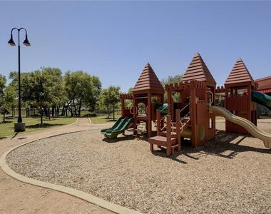 3106 Jeanne Marie Ct - Photo Thumbnail 36