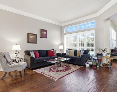 9005 Brimstone Ln - Photo Thumbnail 9